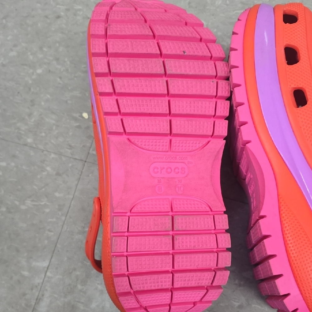 Crocs Size M8 W10 - Picture 5 of 5
